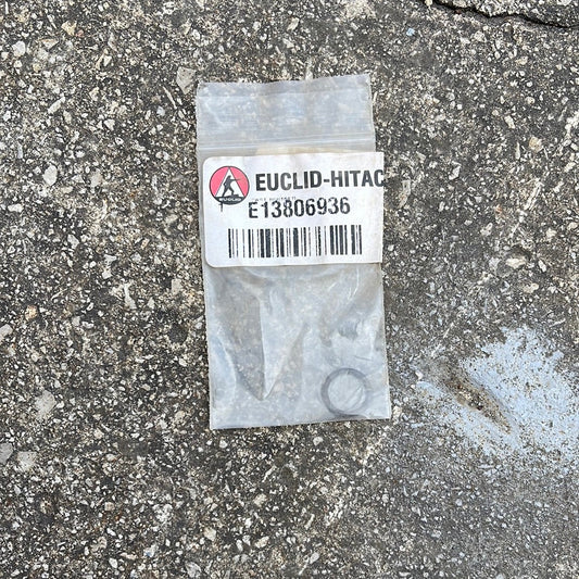 E13806936