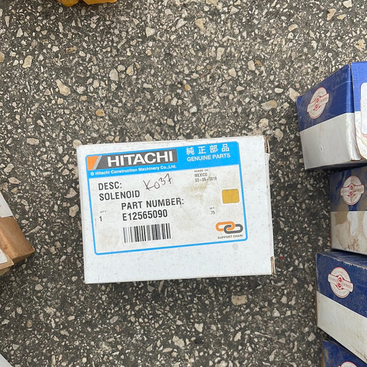 E12565090