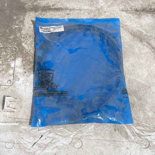 E12595989