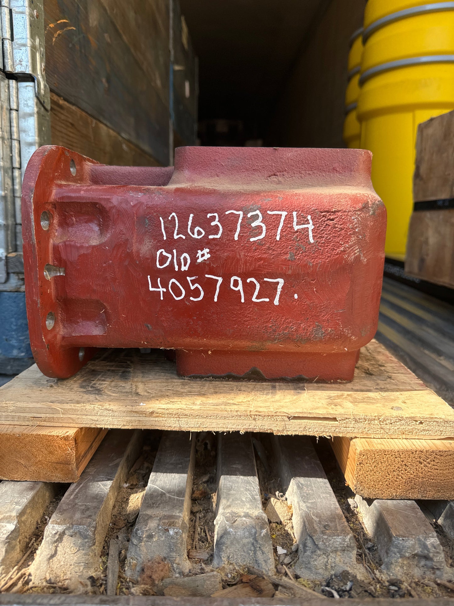 12637374