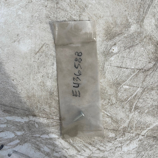 E436588