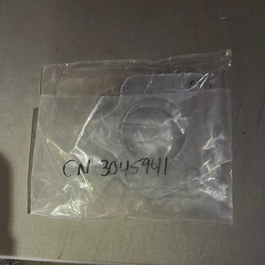 3045941